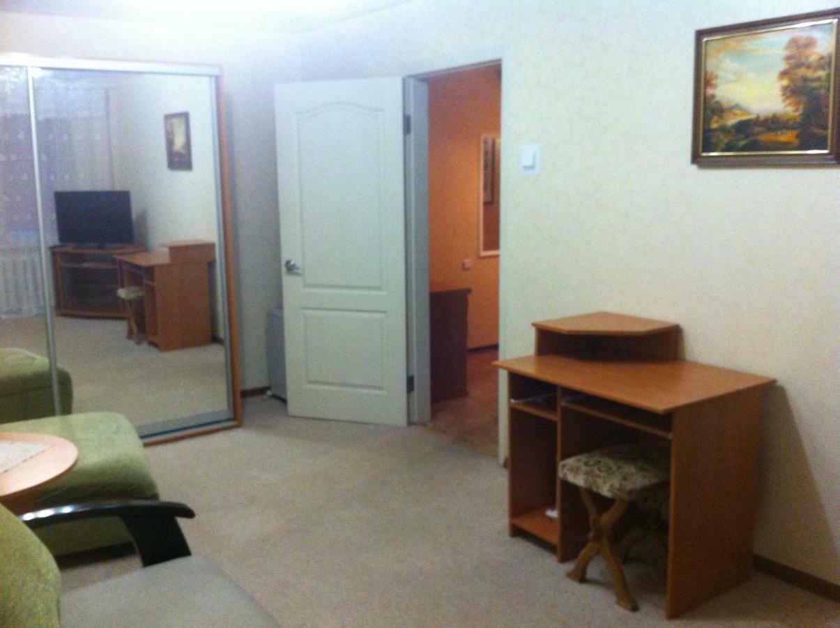Apartments on Nauky Avenue 39 Kharkiv Extérieur photo